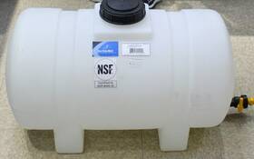 Fs0035-18 Ace Roto-mold - 35 Gallon Horizontal Leg Tank With Valve