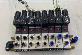 4v210-08 Airtac 8-valve Manifold Assembly 24vdc Solenoid