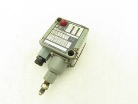 836t-t252jx121x15 Allen Bradley 836tt252jx121x15 Series A Pressure Control 3-15 Psi Differential