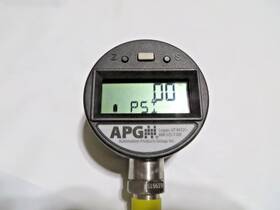 549015-1289 Apg 549015-1003 Pg5-5000-psig N1 Digital Pressure Gauge