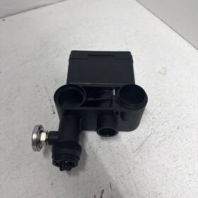 58.793 Arburg 004984 Fluid Container Assy Used