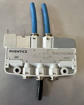 2-directional Aventics R422103560 5/2-directional Valve Series Ls04-af Used Surplus