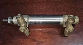 0822334203 Bosch 822 334 203 015 Pneumatic Cylinder 10bar - Used
