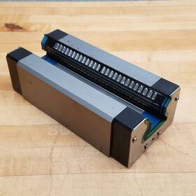R182462310 Bosch Rexroth Rail Runner Block - Used