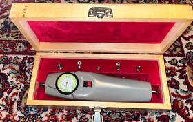 Dpp16 Chatillon Force Gauge In Case With Attachments