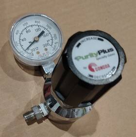 3043001-84-000 Concoa Gas Regulator 3000psi Max Inlet -100 - 1400 Kpa 200 Psi