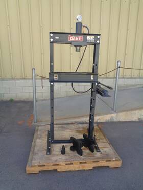 Dake 972220 Model 20 Ton H-frame Hydraulic Press 8 Inch Stroke Manual Pump
