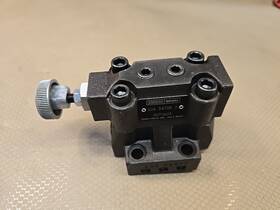 34709 Denison S26 Hydraulic Pressure Relief Valve