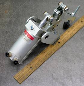 807-u-1190 Destaco De-sta-co Pneumatic Swing And Toggle Clamp 576lbf 93 145psi