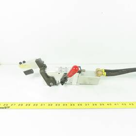 Destaco 82l-3e23h03nb7 Pneumatic Power Clamp With Manual Handle 6 Bar 30vdc
