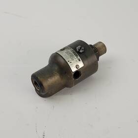 57-000-094 Deublin Rotating Union Joint 3/8 Inch Npt And 1/4 Ports - Used