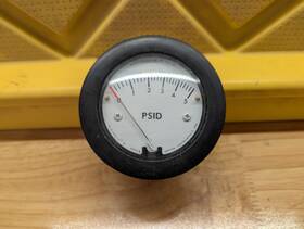 102341-00 Dwyer 2 Inch 2-5205 Magnehelic 0-5 Psid