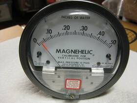 2000-0c Dwyer 4 Inch Magnehelic Pressure Gauge 0-0.50 Inches Of Water Model 2000-0