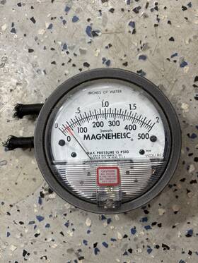 Dwyer W03u Rg Magnehelic Differential Pressure Gauge Type To 2 Inch Wc 0-60 Pa