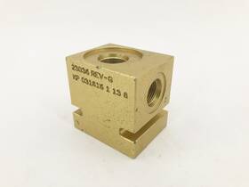 031816 Eaton 23036 Rev. G Hydraulic Block 1/2 Inch Npt Kp 1 13 8