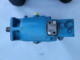 3333-106 Eaton Series 1 Heavy Duty Fixed Motor