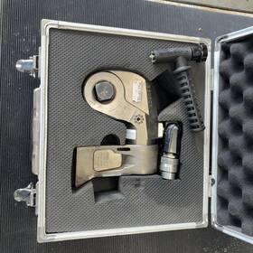 S3000px-1 Enerpac 1 Inch Hydraulic Torque Wrench With Tsp100a Pro Series Swivel