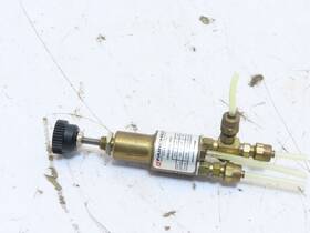 70250 Fairchild Pneumatic Pressure Regulator 250psig Supply 2-100psig Output