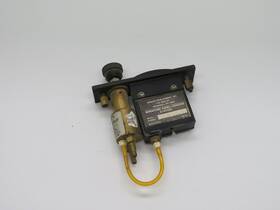 P10v30-30 Fairchild Miniature Panel Loading Station Used
