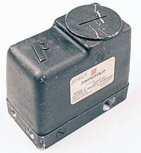 T5100b99 Fairchild T-5100 B-99 Electric To Pneumatic Transducer