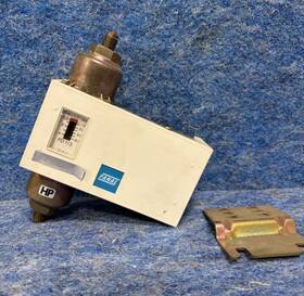 Fd113-snbaa Fanal Fd113-snbaa--000-07401 000-07401 Pressure Control Gauge X 13240074-1