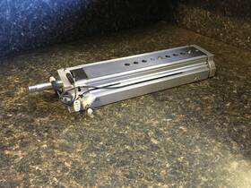 Dgsl-20-150-y3a Festo Mini Slide W Dysw-10-17-y1f Shock Absorber Kb