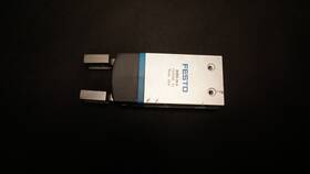 Dhrs-16-a Festo Radial Gripper Used