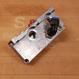 Vabe-g12 Festo 677887 Pneumatic Valve End Plate Assembly - Used