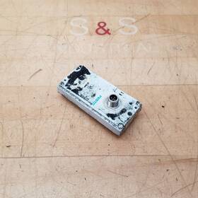 Vaem-l1-s-8-pt Festo Electrical Interface 24vdc - Used