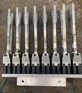 Gw16no Gimatic Gw16 No Pneumatic Grippers 8 Each And Parker Moduflex P2m Valve