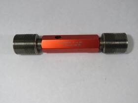 2-12unf-3a Hilco 1-1/2-12unf-3a 1-1/2 Inch -12unf-3a Setting Plug W Tol Set Used