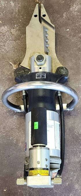 Holmatro Rec-co-0016 Hydraulic Rescue Cutter/spreader Tool With Handle