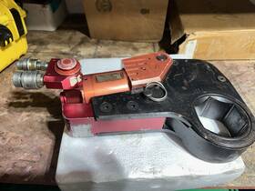 Xlct8 Hytorc Hydraulic Torque Wrnech Model