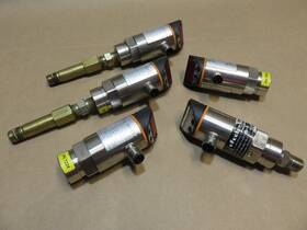 Pb5224 Ifm Electronic 7224 Qty 4 Pressure Switches And 1 Switch