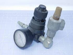 T135925 Ingersol Rand Aro 127121 100 Pneumatic Regulator