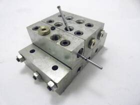 Mdl-unkn92297 Lubriquip 199118 Parts Only Valve Manifold Msp-15s Msp-15t Msp