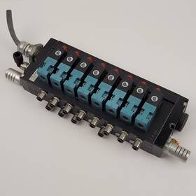 Mac 45a-l00-ddaj-1fm9 Circuit Bar With 8 Valves 24 Vdc 5.4 Watts - Used