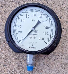 12105-3 Marsh Large Heavy Duty Instrument Pressure Gauge 0-200 Psi 5 Inch In Diameter