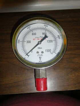 W4314ba Marsh W4314b 4 1/4 Inch Dial 0-1500 Psi/kpa Pressure Gauge Liquid Filled Not For Ox