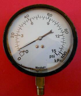B-1542-a Marshalltown Gauge Vintage Marshall Town Pressure 4 3/4 Inch In Diameter 0-15 Psi B 1542 A