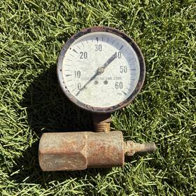 Nsn-6585-00-246-2365 Moeller Sg4mc1hcwronag Untested Vintage 0-60psi Pressure Gage