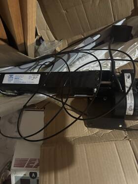 4e-d2a-10-xx026 Monarch 4e-d1a-10-x Dyna-lift 1000 Lb Hydraulic Lift System And 4 Cylinders