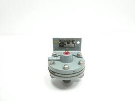 66ba2 Moore Pneumatic Relay 1 2 1/4in Npt
