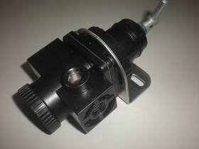 R08-201-rnsa Norgren - Pneumatic Regulator 1/4 Inch Npt Used Tests Ok