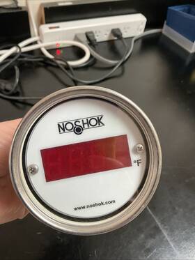 821-2-1u-48-32 Noshok Digital Temperature Indicator Model 821-2-1u-48-32/300-4