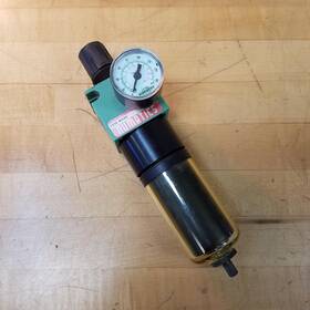 C21d-03cdg Numactic Numatics Pneumatic Filter And Regulator With 0-160psi 0-11bar Gauge
