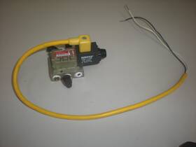 1031sa441e Numatics Pneumatic Solenoid Valve - 24vdc Coil Tests Ok