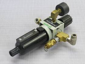 T248033 Numatics 71012 Pneumatic Regulaotr