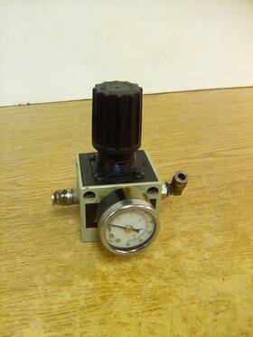 R22k-02g Numatics Pneumatic Regulator Valve