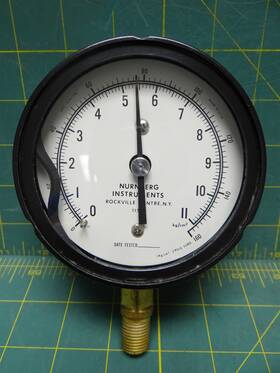 Gp1-d36-3 Nurnberg Instruments N 3 1/2 Inch Pressure Gauge 0-160 Psig 0-11kg/cm Sq